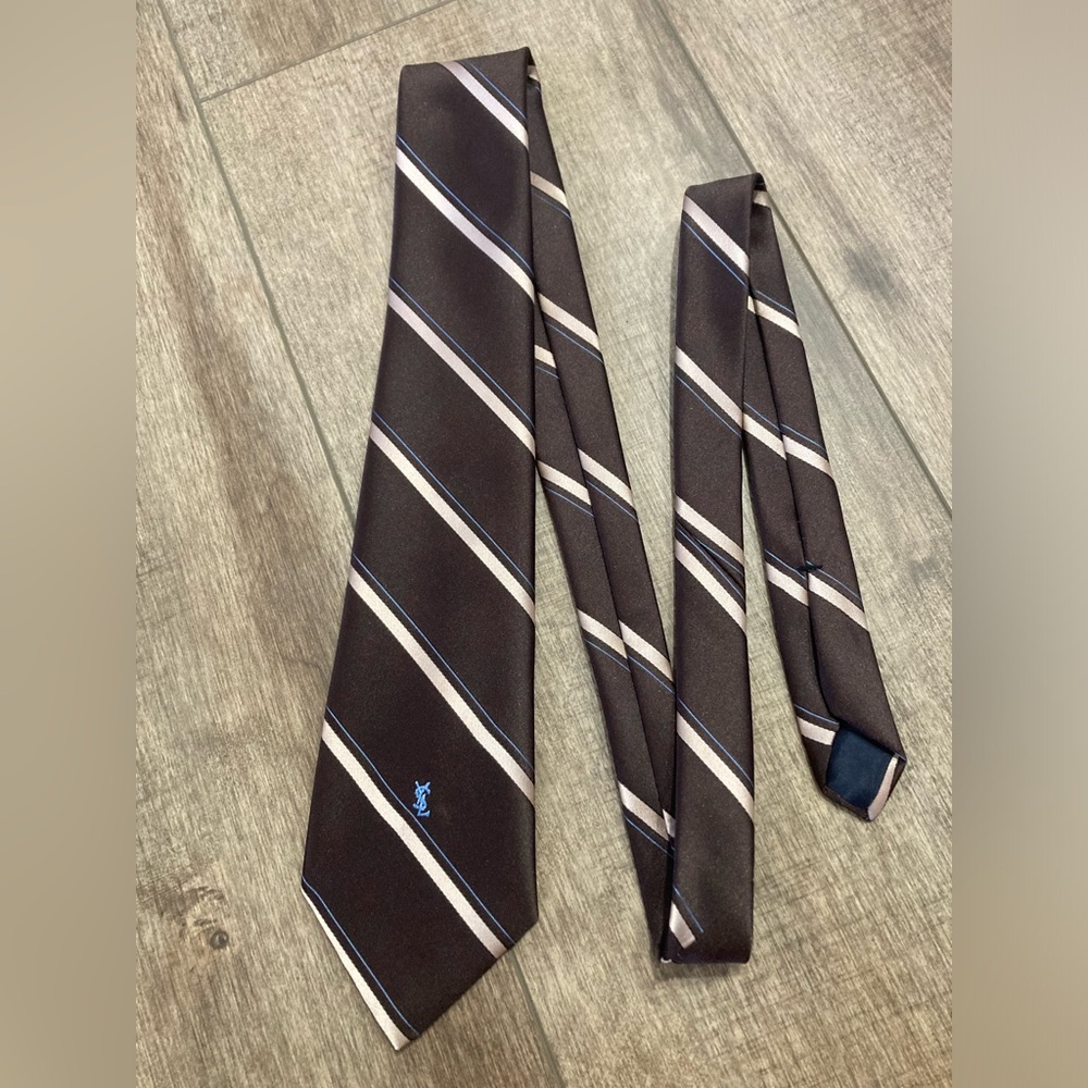 Yves Saint Laurent Mens neck tie